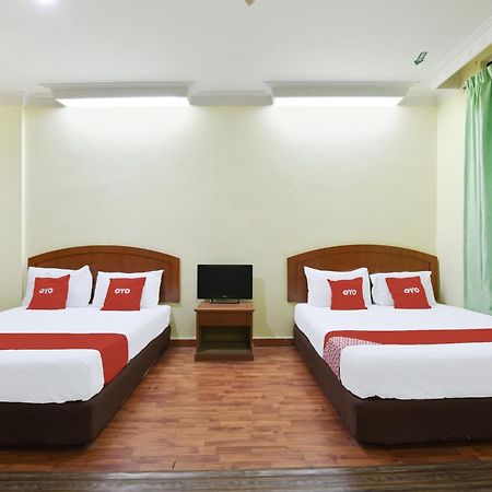 Hotel O Kota Bharu Near War Museum Formerly Azam Hotel المظهر الخارجي الصورة