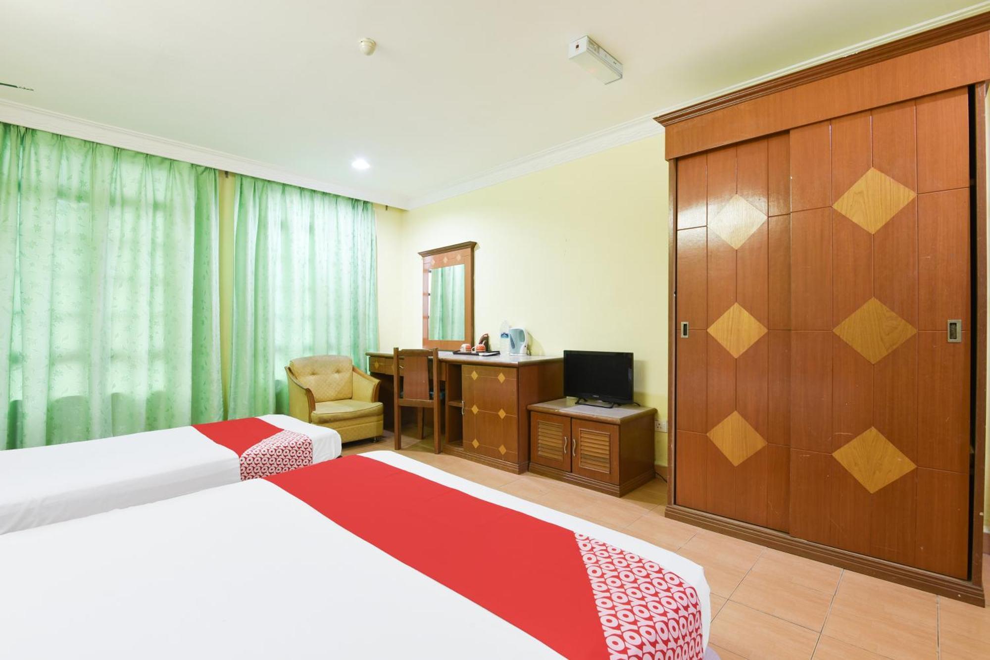Hotel O Kota Bharu Near War Museum Formerly Azam Hotel المظهر الخارجي الصورة